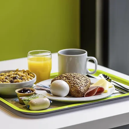 Ibis Budget Dresden Kesselsdorf 호텔