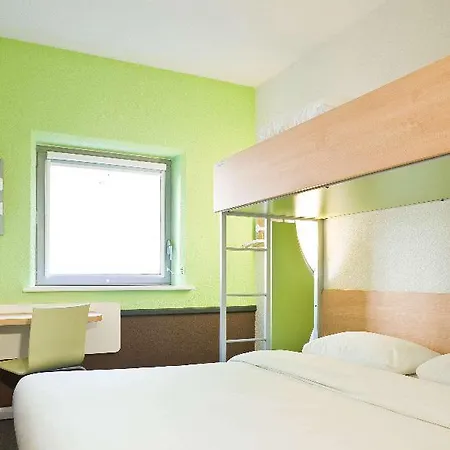 Ibis Budget Dresden Kesselsdorf 호텔